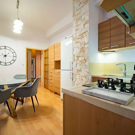 Your Center Stylish & Spacious Košice