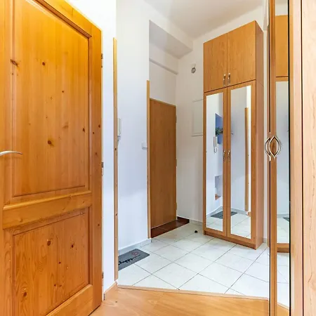 Your Center Stylish & Spacious Daire Kösice