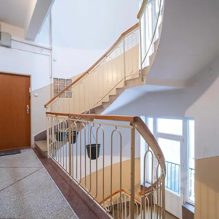 Апартаменты Your Center Stylish & Spacious